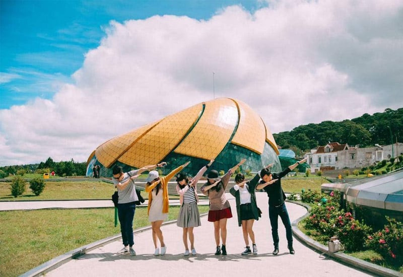 Top 10 Điểm Du Lịch Hấp Dẫn Nhất Ở Đà Lạt Khiến Bạn Muốn Quay Lại Mãi Không Thôi